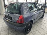 Renault Clio bei Sportwagen.expert - Abbildung (3 / 15)