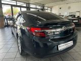 Opel Insignia bei Sportwagen.expert - Abbildung (3 / 15)