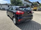 Kia Rio bei Sportwagen.expert - Abbildung (7 / 11)