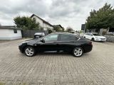 Opel Insignia bei Sportwagen.expert - Abbildung (8 / 14)