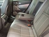 Land Rover Range Rover Velar bei Sportwagen.expert - Abbildung (15 / 15)