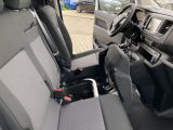 Opel Vivaro bei Sportwagen.expert - Abbildung (14 / 15)