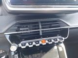 Peugeot 208 bei Sportwagen.expert - Abbildung (13 / 15)