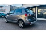 VW Golf Plus bei Sportwagen.expert - Abbildung (6 / 15)
