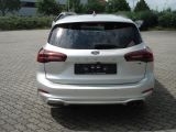 Ford Focus bei Sportwagen.expert - Abbildung (6 / 15)
