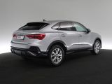 Audi Q3 bei Sportwagen.expert - Abbildung (4 / 15)