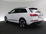 Audi Q7 bei Sportwagen.expert - Abbildung (5 / 15)