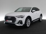 Audi Q3 bei Sportwagen.expert - Abbildung (2 / 15)