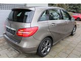 Mercedes-Benz B-Klasse bei Sportwagen.expert - Abbildung (15 / 15)