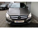 Mercedes-Benz B-Klasse bei Sportwagen.expert - Abbildung (2 / 15)