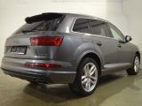 Audi Q7 bei Sportwagen.expert - Abbildung (8 / 15)