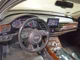 Audi A8 bei Sportwagen.expert - Abbildung (14 / 15)