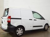 Ford Transit bei Sportwagen.expert - Abbildung (10 / 15)