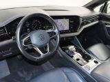 VW Touareg bei Sportwagen.expert - Abbildung (9 / 15)