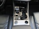 VW Touareg bei Sportwagen.expert - Abbildung (12 / 15)