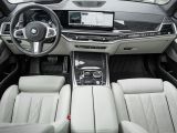 BMW X7 bei Sportwagen.expert - Abbildung (9 / 15)
