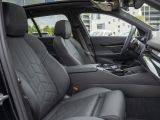 BMW 5er bei Sportwagen.expert - Abbildung (3 / 15)