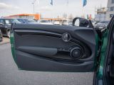 Mini Cooper S Cabrio bei Sportwagen.expert - Abbildung (14 / 15)