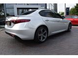 Alfa Romeo Giulia bei Sportwagen.expert - Abbildung (6 / 10)