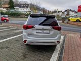 Mitsubishi Outlander bei Sportwagen.expert - Abbildung (8 / 15)