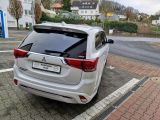 Mitsubishi Outlander bei Sportwagen.expert - Abbildung (9 / 15)