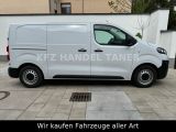 Opel Vivaro bei Sportwagen.expert - Abbildung (7 / 15)