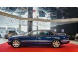 Jaguar XJ8 bei Sportwagen.expert - Abbildung (5 / 15)