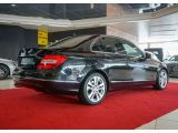 Mercedes-Benz C-Klasse bei Sportwagen.expert - Abbildung (8 / 15)