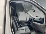 VW Crafter bei Sportwagen.expert - Abbildung (11 / 13)