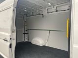 VW Crafter bei Sportwagen.expert - Abbildung (9 / 13)