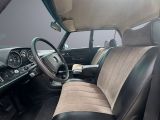 Mercedes-Benz 240 bei Sportwagen.expert - Abbildung (13 / 15)