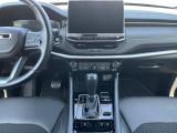 Jeep Compass bei Sportwagen.expert - Abbildung (8 / 15)