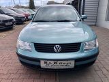 VW Passat bei Sportwagen.expert - Abbildung (3 / 15)