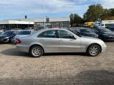 Mercedes-Benz E-Klasse bei Sportwagen.expert - Abbildung (9 / 15)