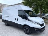 Iveco Daily bei Sportwagen.expert - Abbildung (5 / 10)