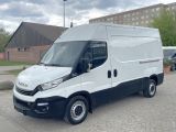 Iveco Daily bei Sportwagen.expert - Abbildung (2 / 10)