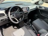 VW T-Cross bei Sportwagen.expert - Abbildung (12 / 15)