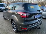 Ford Kuga bei Sportwagen.expert - Abbildung (6 / 15)