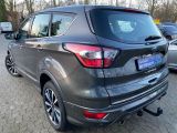 Ford Kuga bei Sportwagen.expert - Abbildung (7 / 15)