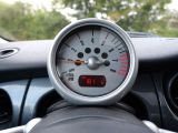Mini Cooper bei Sportwagen.expert - Abbildung (11 / 12)