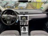 VW Passat bei Sportwagen.expert - Abbildung (12 / 15)