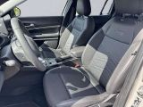Jeep Avenger bei Sportwagen.expert - Abbildung (9 / 15)
