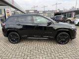 Jeep Compass bei Sportwagen.expert - Abbildung (4 / 15)