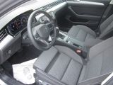 VW Passat bei Sportwagen.expert - Abbildung (7 / 15)