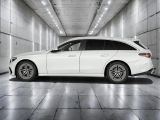 Mercedes-Benz E 220d 4M T bei Sportwagen.expert - Abbildung (11 / 15)