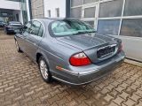 Jaguar S-Type bei Sportwagen.expert - Abbildung (4 / 15)