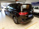 VW Touran bei Sportwagen.expert - Abbildung (7 / 15)