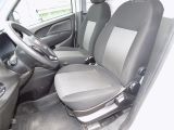 Fiat Doblo bei Sportwagen.expert - Abbildung (5 / 15)