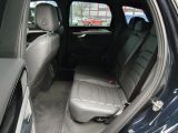 VW Touareg bei Sportwagen.expert - Abbildung (12 / 15)