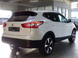 Nissan Qashqai bei Sportwagen.expert - Abbildung (2 / 15)